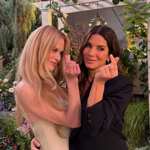 Sandra Bullock ,Redes sociales de Sandra Bullock