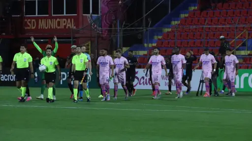Olimpia vence al Alianza y oficializa eliminación de Mixco
