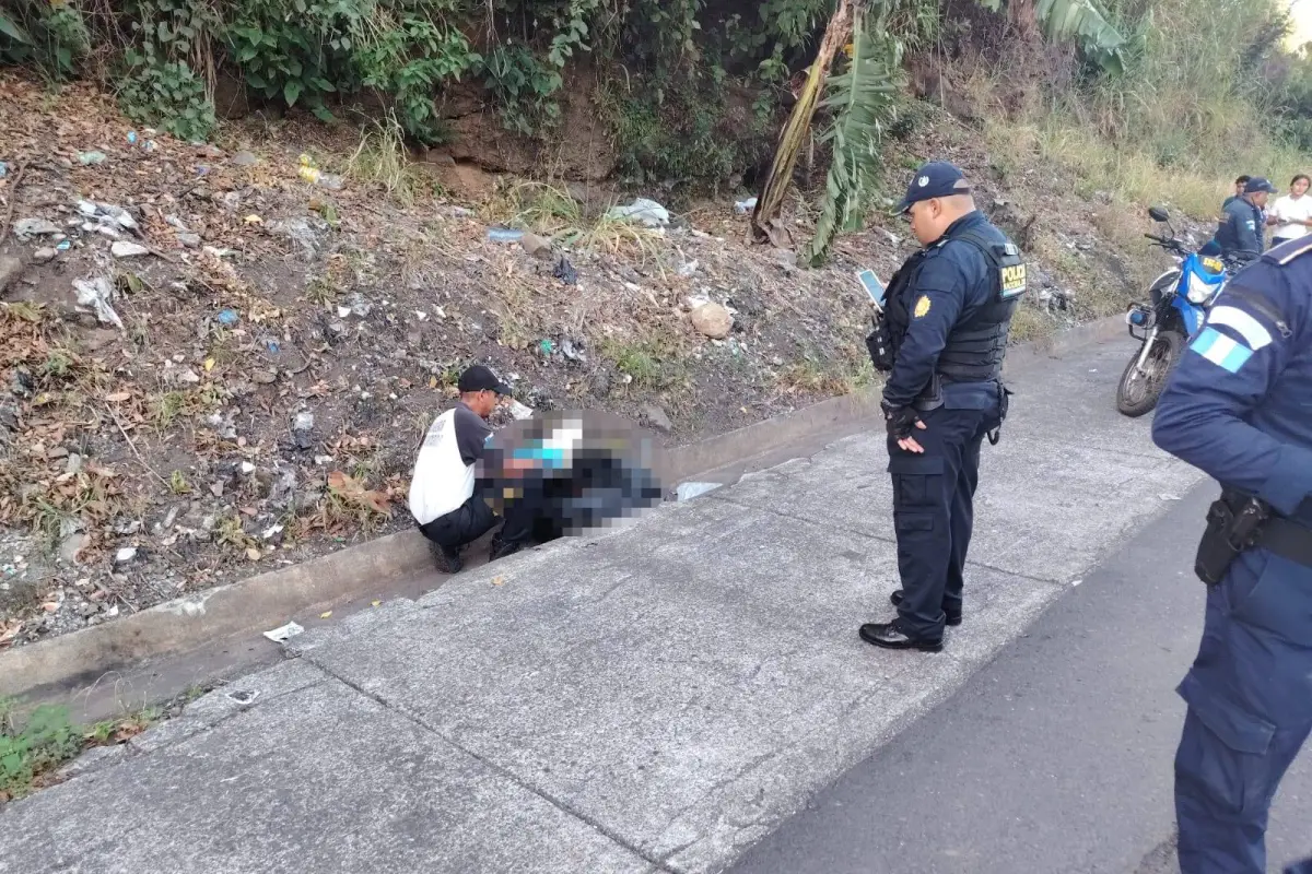 ., Bomberos Voluntarios