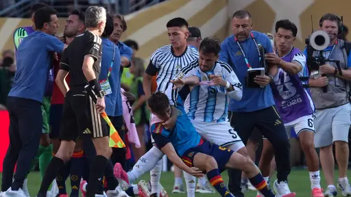 FIFA revela la dura sanción a Argentina por incidentes en la final del Mundial 2026
