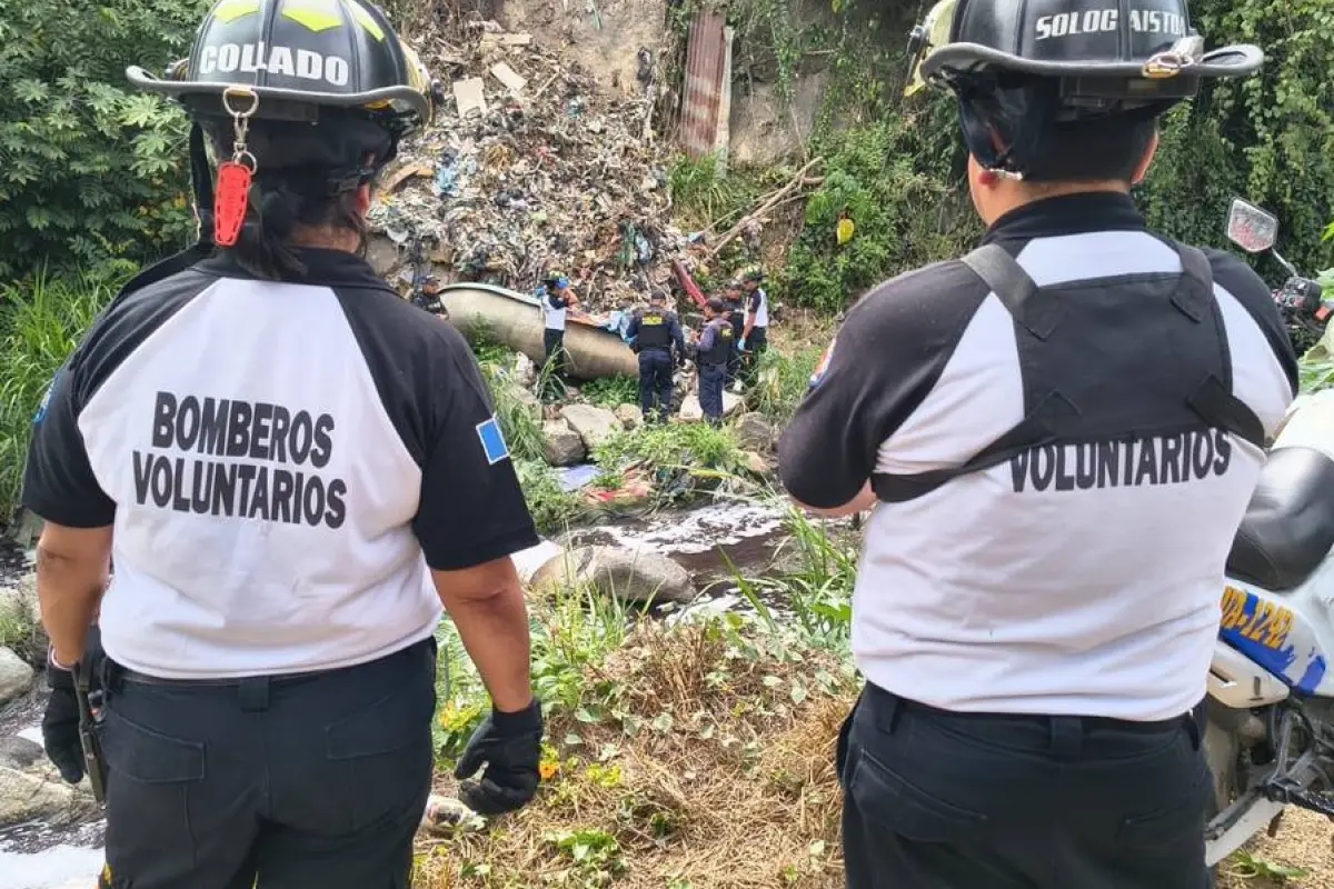 Área donde fue localizada una persona fallecida en el río Las Vacas., Bomberos Voluntarios