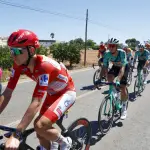 Tadej Pogacar abandona la Vuelta a España 2026 - EFE
