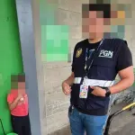 Rescatan a niña que vendía dulces en comercio de Coatepequet