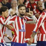 Atlético de Madrid celebra triunfo en Sevilla 