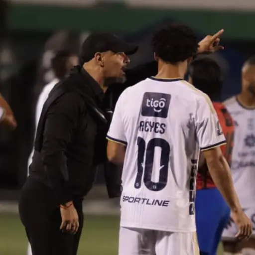 Marco Antonio Figueroa, técnico de Comunicaciones 