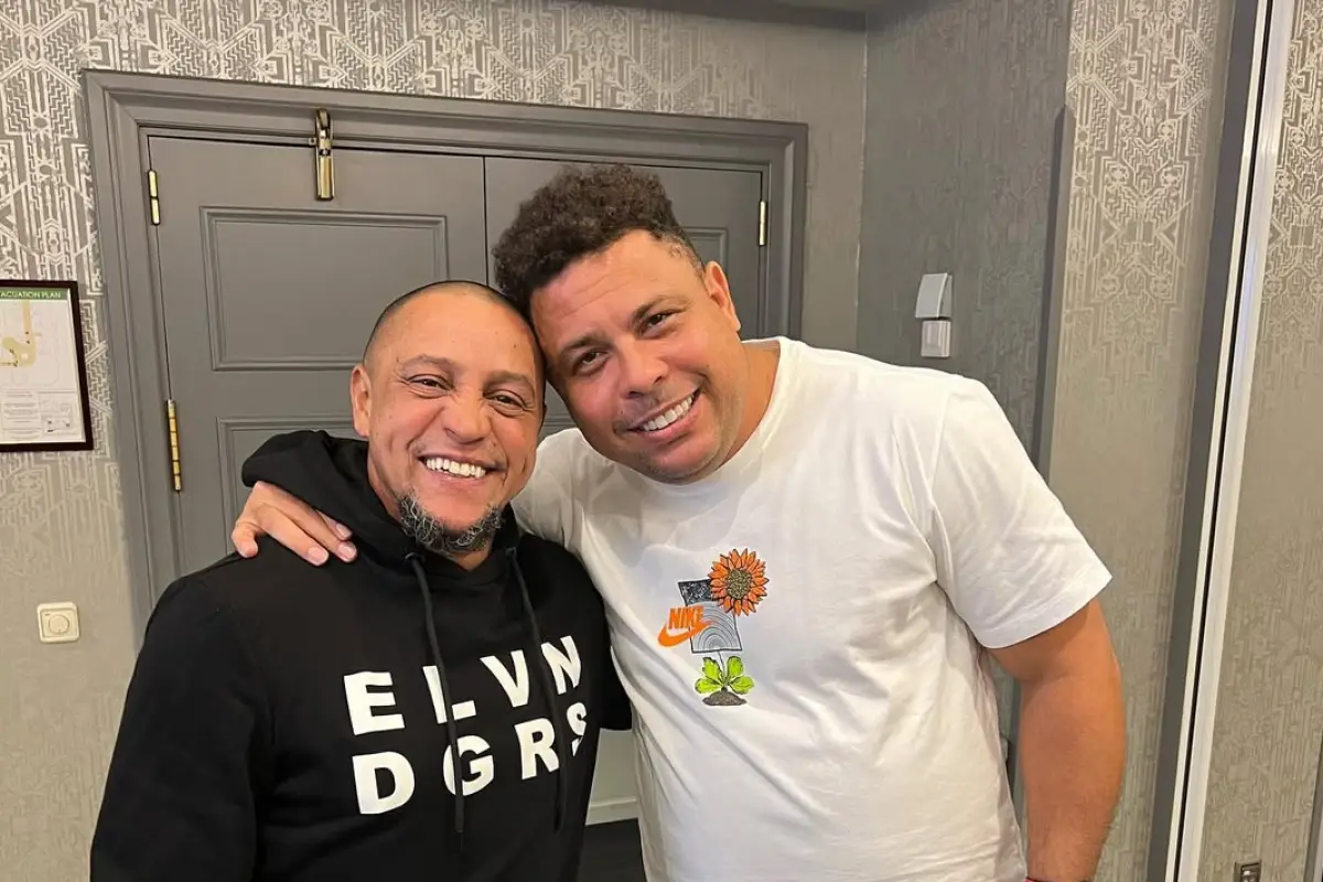 Foto de archivo de Roberto Carlos y Ronaldo Nazario - instagram @oficialrc3