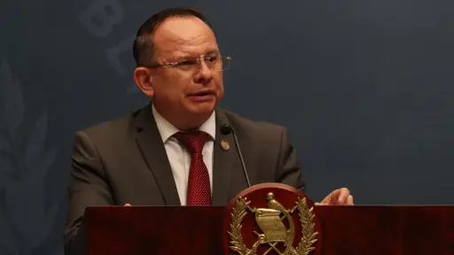 El ministro de Desarrollo, Abelardo Pinto, durante la conferencia de prensa \