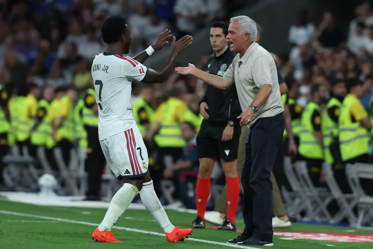 Vinícius y José Mourinho 