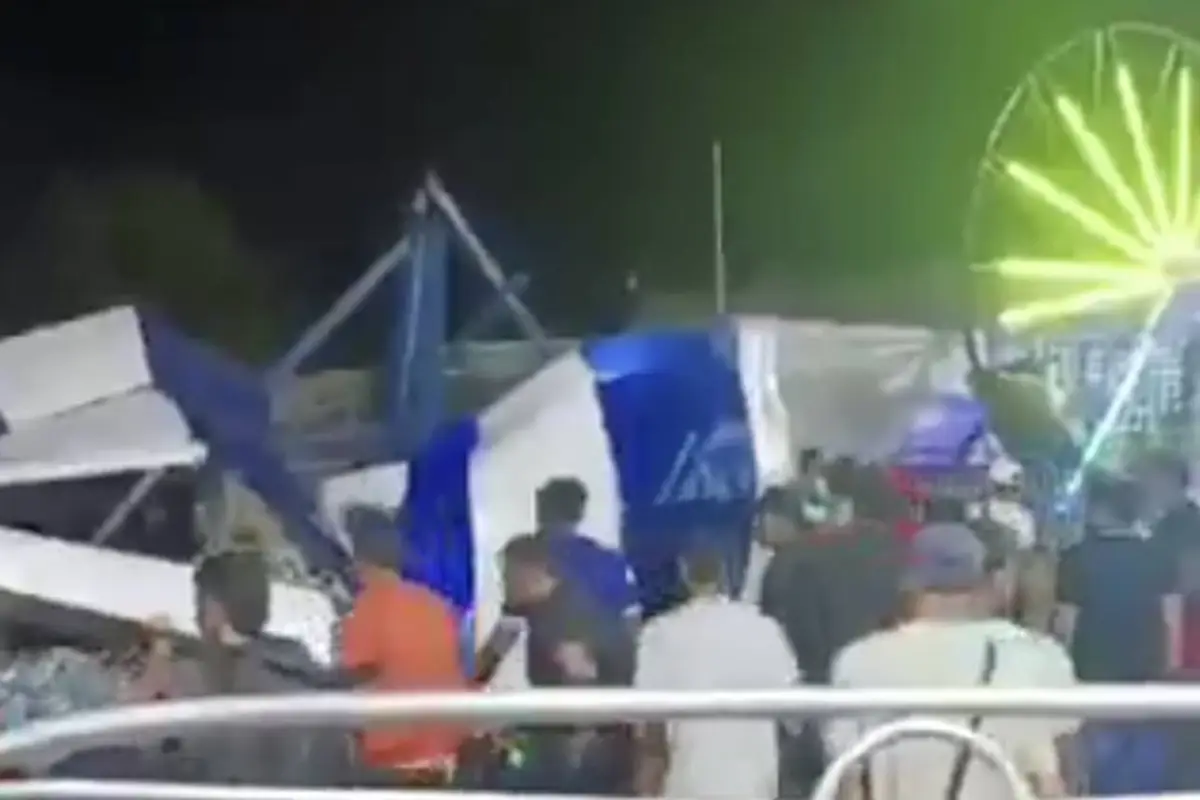 Videos muestran los momentos posteriores al desplome de juego mecánico con niños en Venezuela., Captura de pantalla video de X.