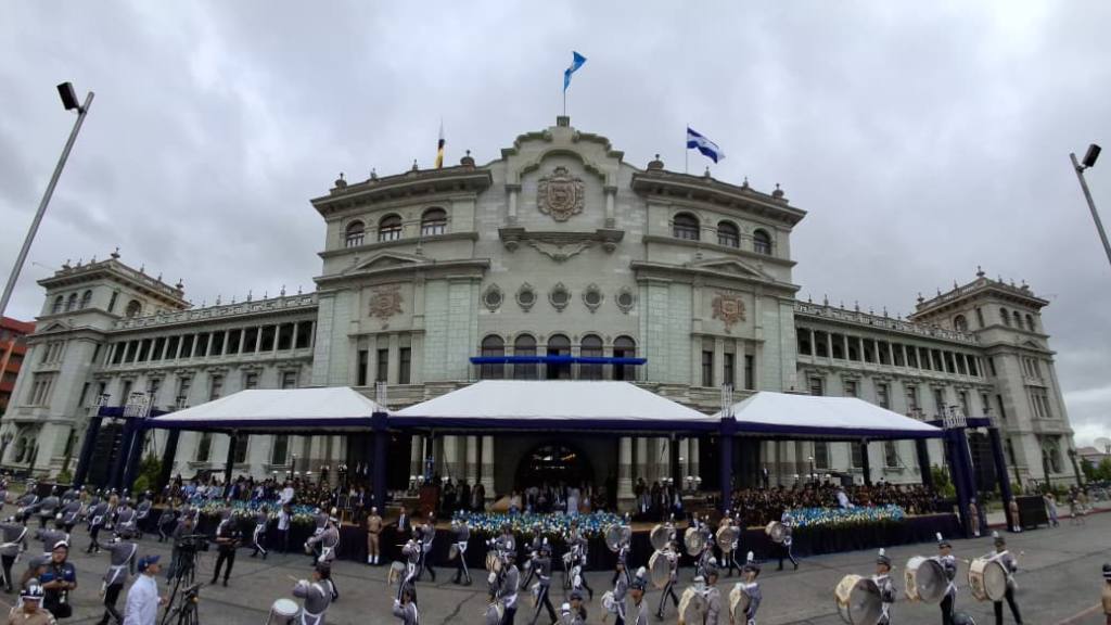 Desfile de Independencia derrocha fervor patrio el Centro Histórico | Alex Meoño