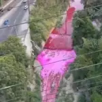 MARN investiga el color rojo denunciado en el río Las Vacast