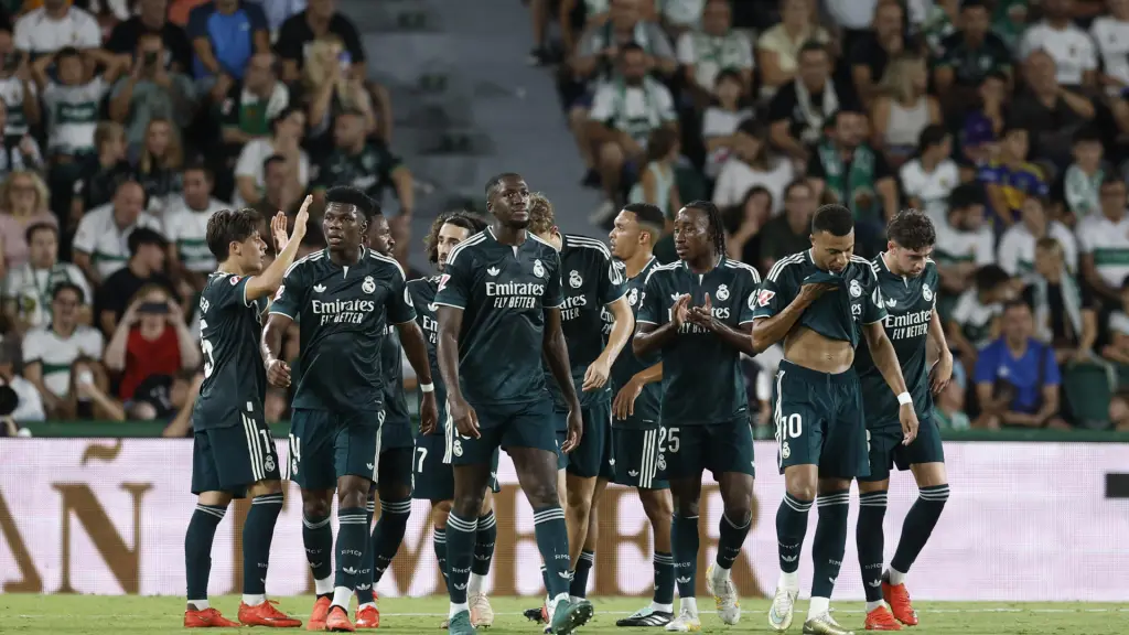 Celebración del Real Madrid ante el Elche - EFE