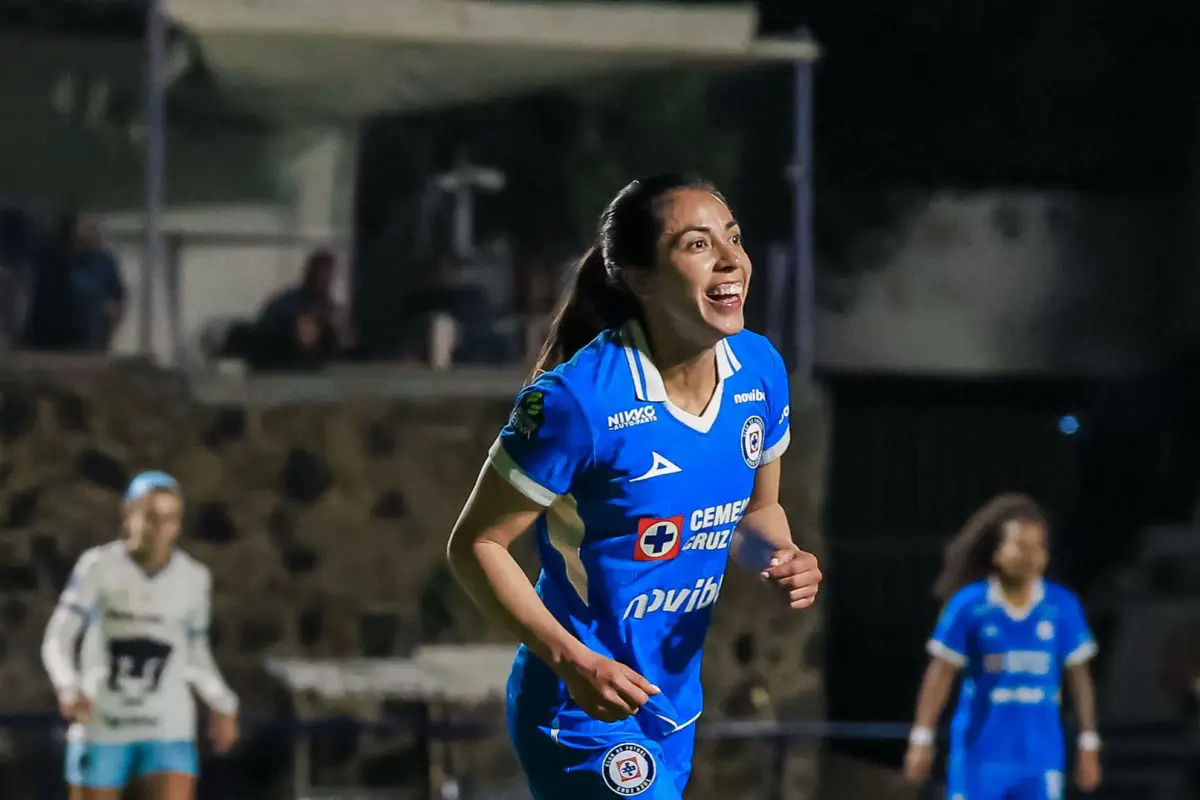 Ana Lucía Martínez anotó un gol en el triunfo ante Pumas - Cruz Azul