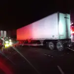 Accidente de tráiler en Km. 33 de la ruta Interamericana, el 10 de septiembre de 2026. ,Bomberos Voluntarios