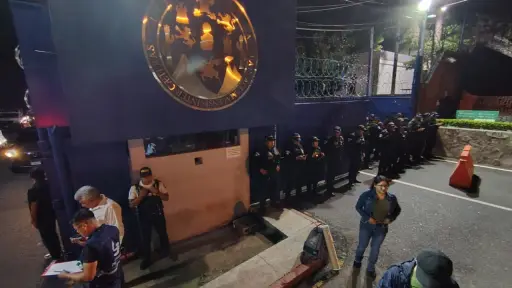 Allanamiento del MP en USAC cumple más de cinco horas  ,Omar Solís