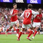 Arsenal remonta ante Chelsea y se queda con el derbi de Londrest