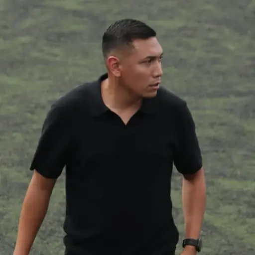 Kevin García, técnico interino de Comunicaciones 
