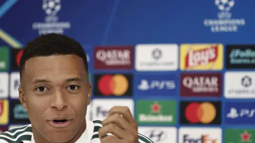 ¿Mbappé se ve ganando el Balón de Oro? El jugador responde