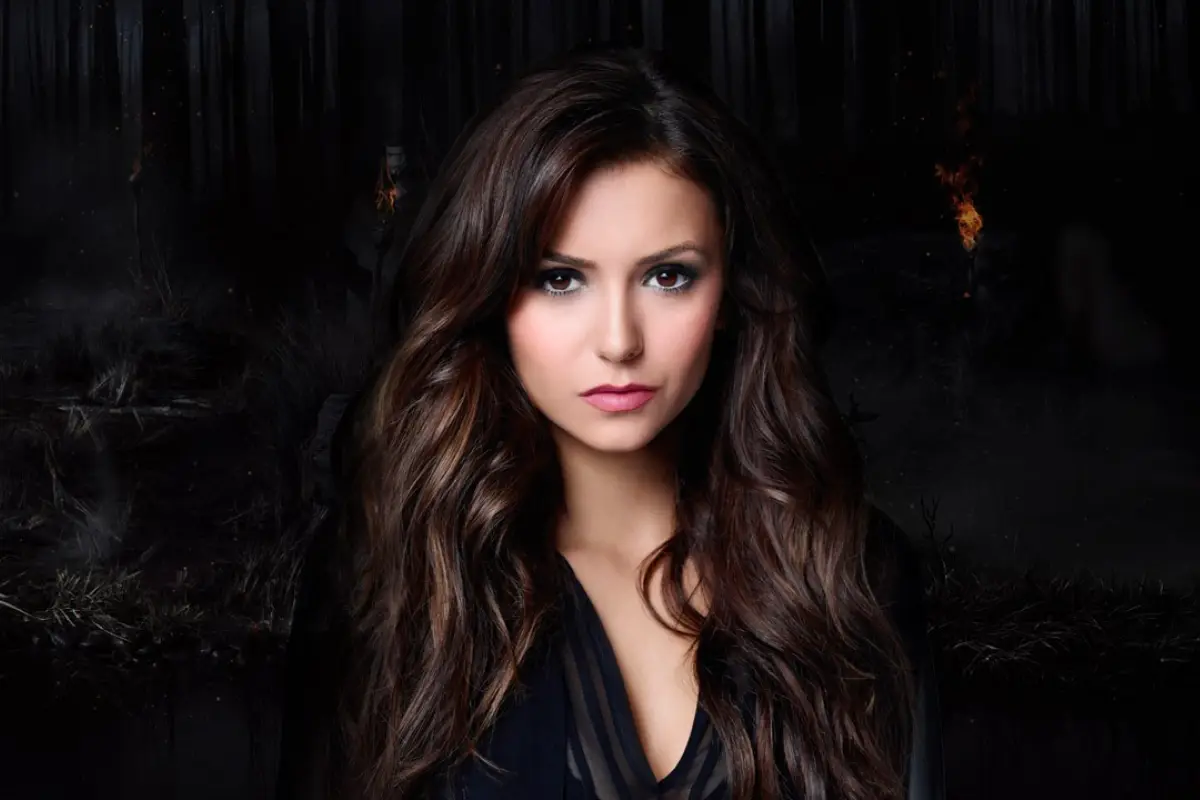 Nina Dobrev, Instagram