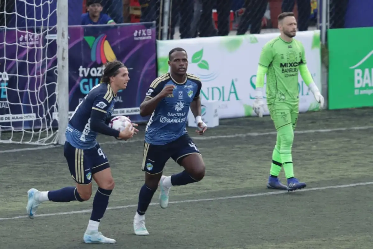 Comunicaciones empató ante Mixco, pero podría perder en partido en la mesa