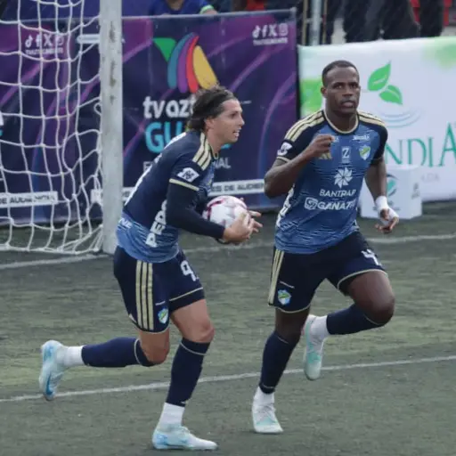 Comunicaciones empató ante Mixco, pero podría perder en partido en la mesa 