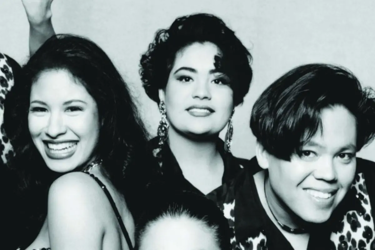 Selena y sus hermanos Suzette y A.B. Quintanilla, Instagram