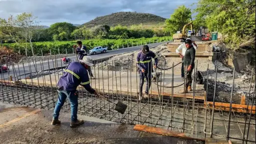 ¿Cómo avanza el proceso de instalación del puente Bailey en ruta al Atlántico?