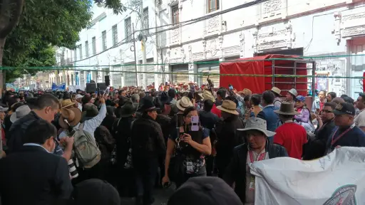 Marcha de integrantes de 48 Cantones de Totonicapán llega al Congreso este martes, 8 de septiembre. ,Dayana Rashón/EU
