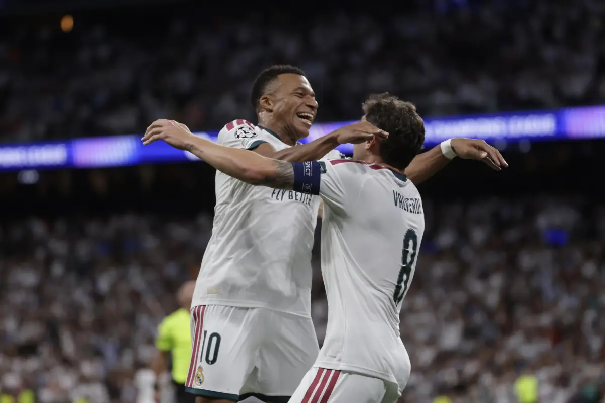 Celebración de Kylian Mbappé y Fede Valverde ante el Inter - EFE