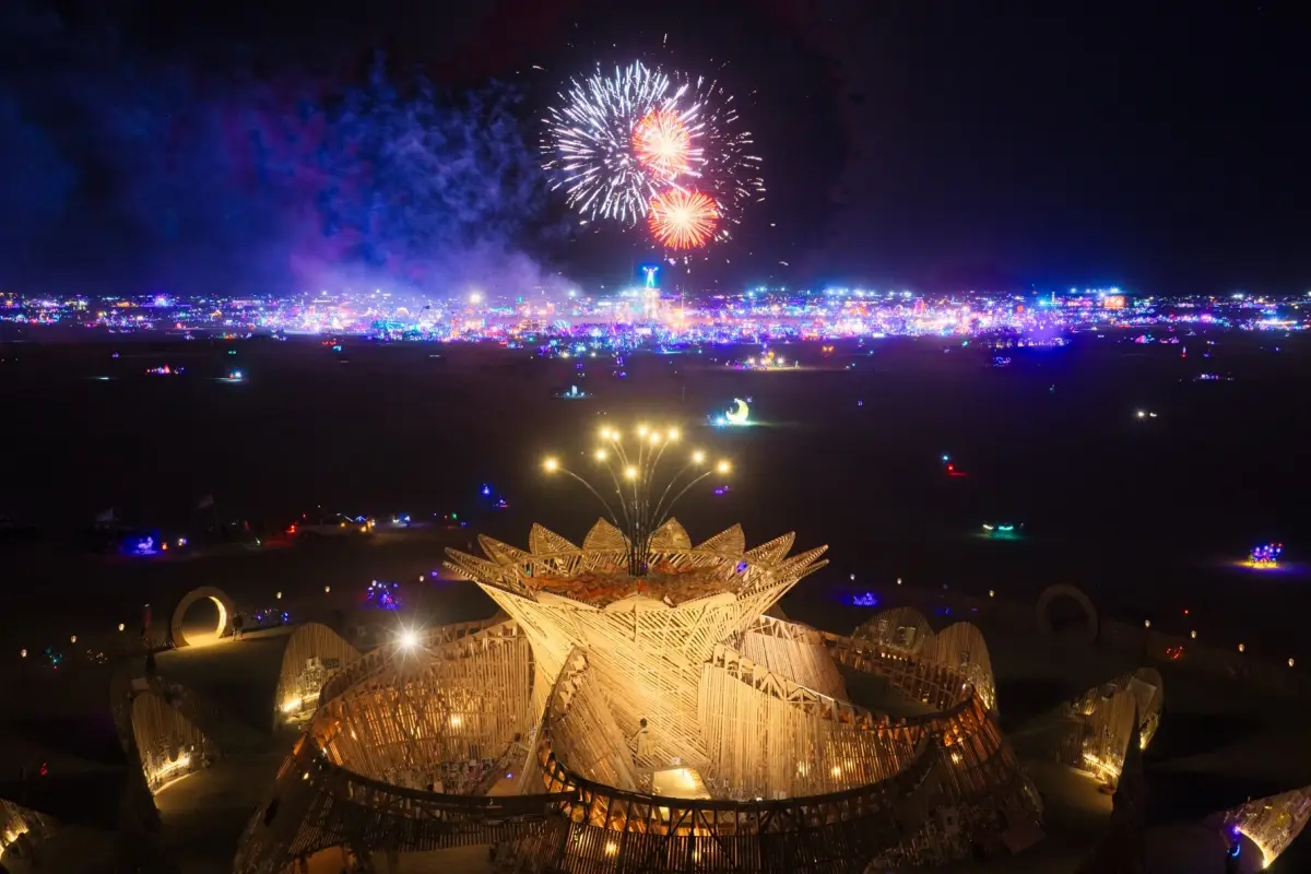 Festival Burning Man, Redes sociales de Festival Burning Man