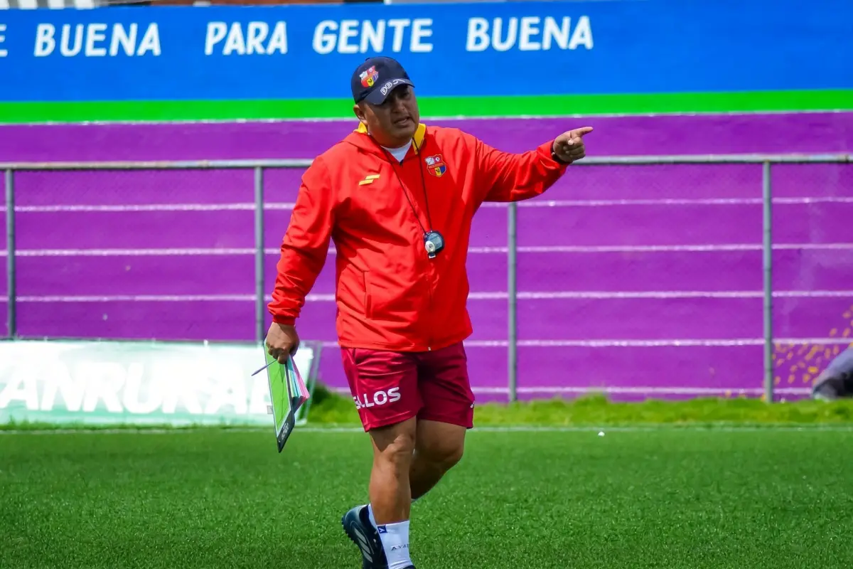 Edwin Vásquez, técnico del Deportivo San Pedro - Deportivo San Pedro