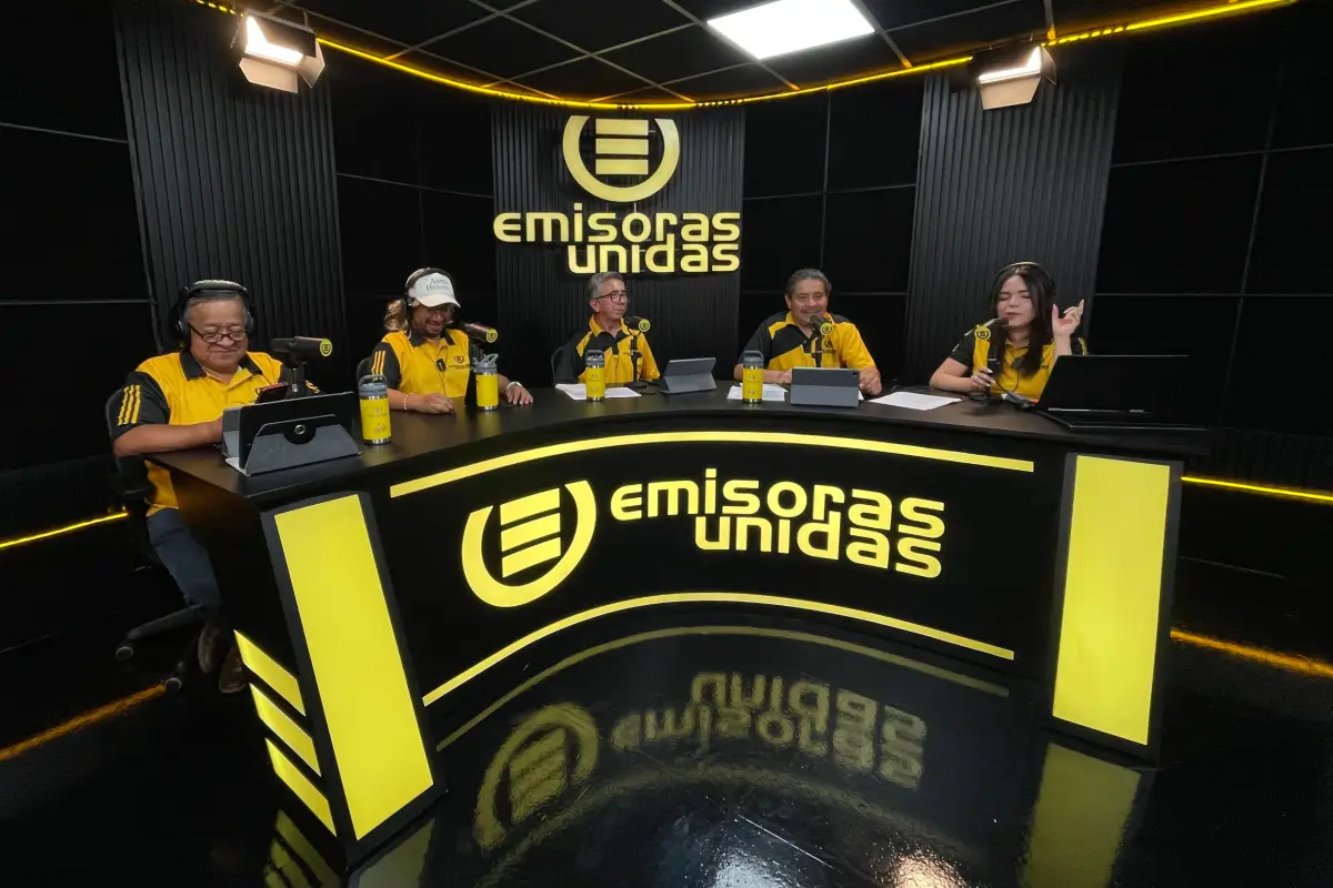Las voces de El Mejor Equipo de Emisoras Unidas de Guatemala