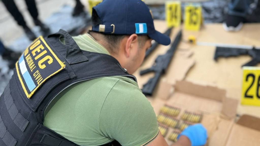 Localizan armas ilegales durante operativo | PNC de Guatemala