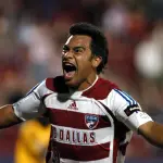 Carlos Ruiz durante su etapa con el FC Dallas de la Major League Soccer - MLS
