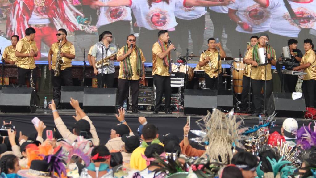 Encuentro de Conviteros 2026 danza bajo la lluvia en zona 1 | Alex Meoño