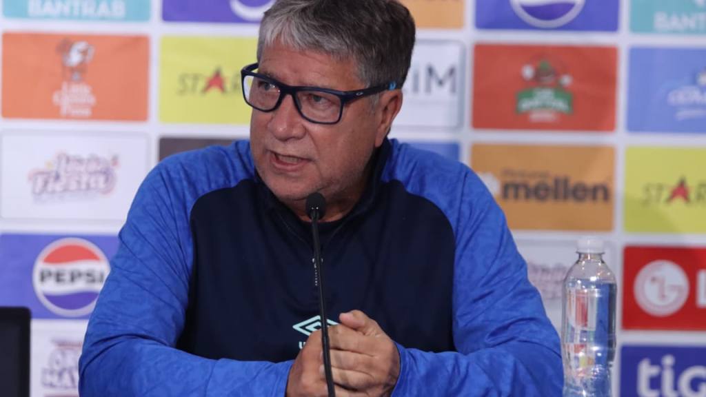 Conferencia de prensa de Hernán Darío Gómez | Alex Meoño