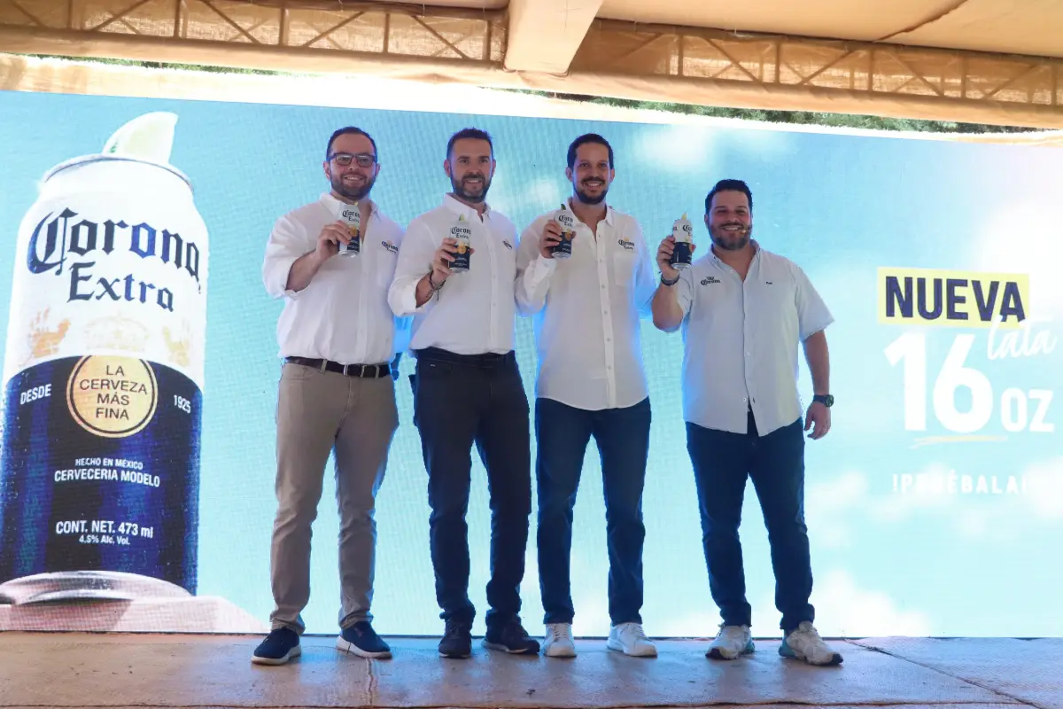 Presentación Corona Latón 16 oz, Omar Solís