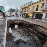 Trabajos en el área donde ocurrió el hundimiento en la colonia Pablo VI, zona 7 de Mixco. ,Omar Solís/Emisoras Unidas