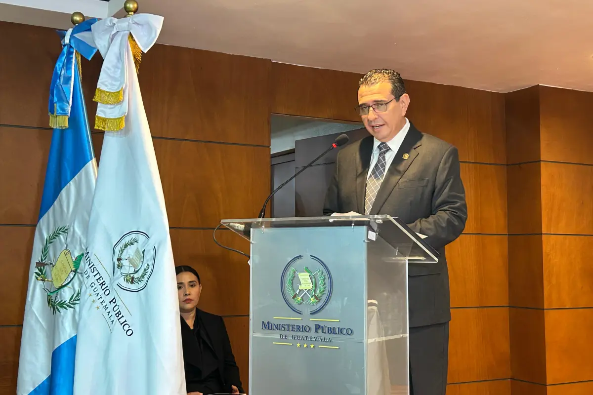 El fiscal general y jefe del Ministerio Público, Gabriel García Luna, presenta informe de labores de sus primeros cuatro meses de gestión el 25 de septiembre de 2026., Omar Solís/Emisoras Unidas