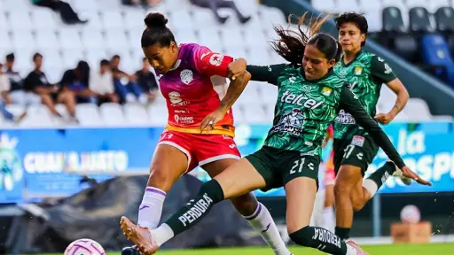Aisha Solórzano anota doblete en el triunfo de Juárez ante León