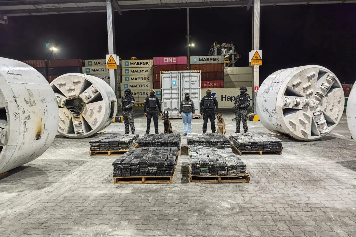 Droga decomisada en Ecuador en contenedor con destino a Guatemala., Policía de Ecuador