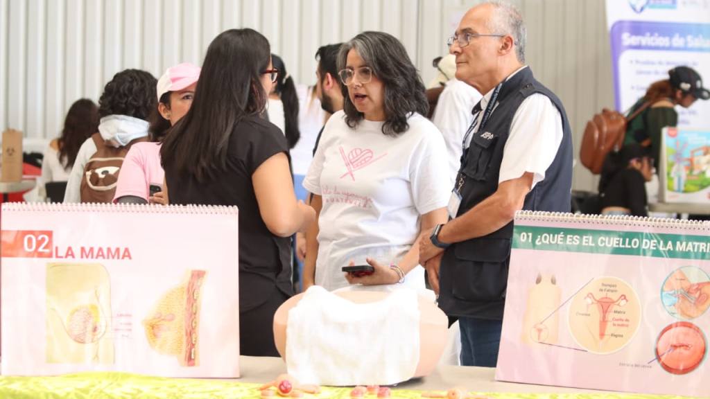 Celebran Feria de la Salud enfocada en la prevención del Cáncer | Alex Meoño