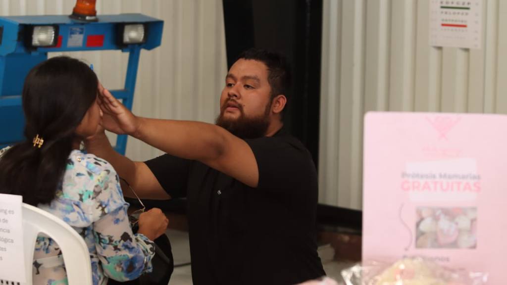 Celebran Feria de la Salud enfocada en la prevención del Cáncer | Alex Meoño