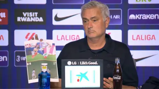 Mourinho explota en conferencia de prensa tras el Derbi