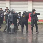 En uno de los bloqueos la situación se volvió tensa. ,Edwin Guzmán