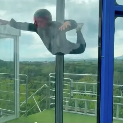 Túnel de viento ,Tik Tok