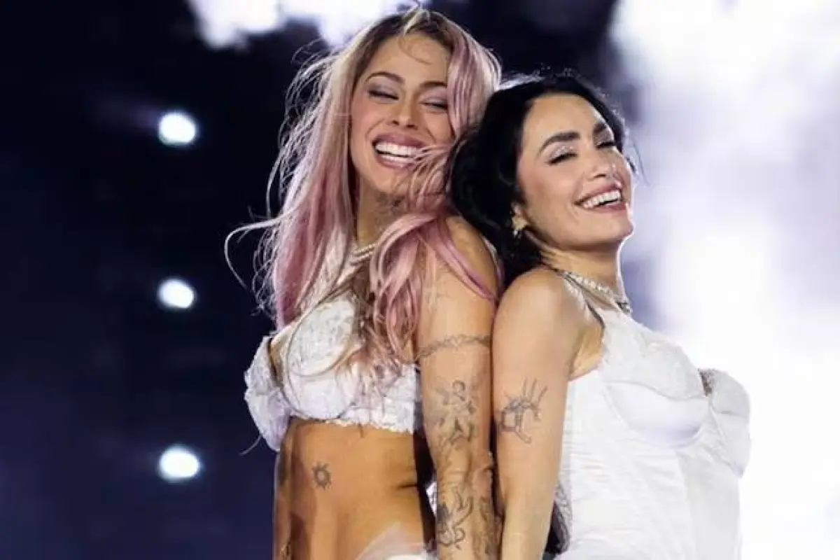 Tini y Lali, Instagram