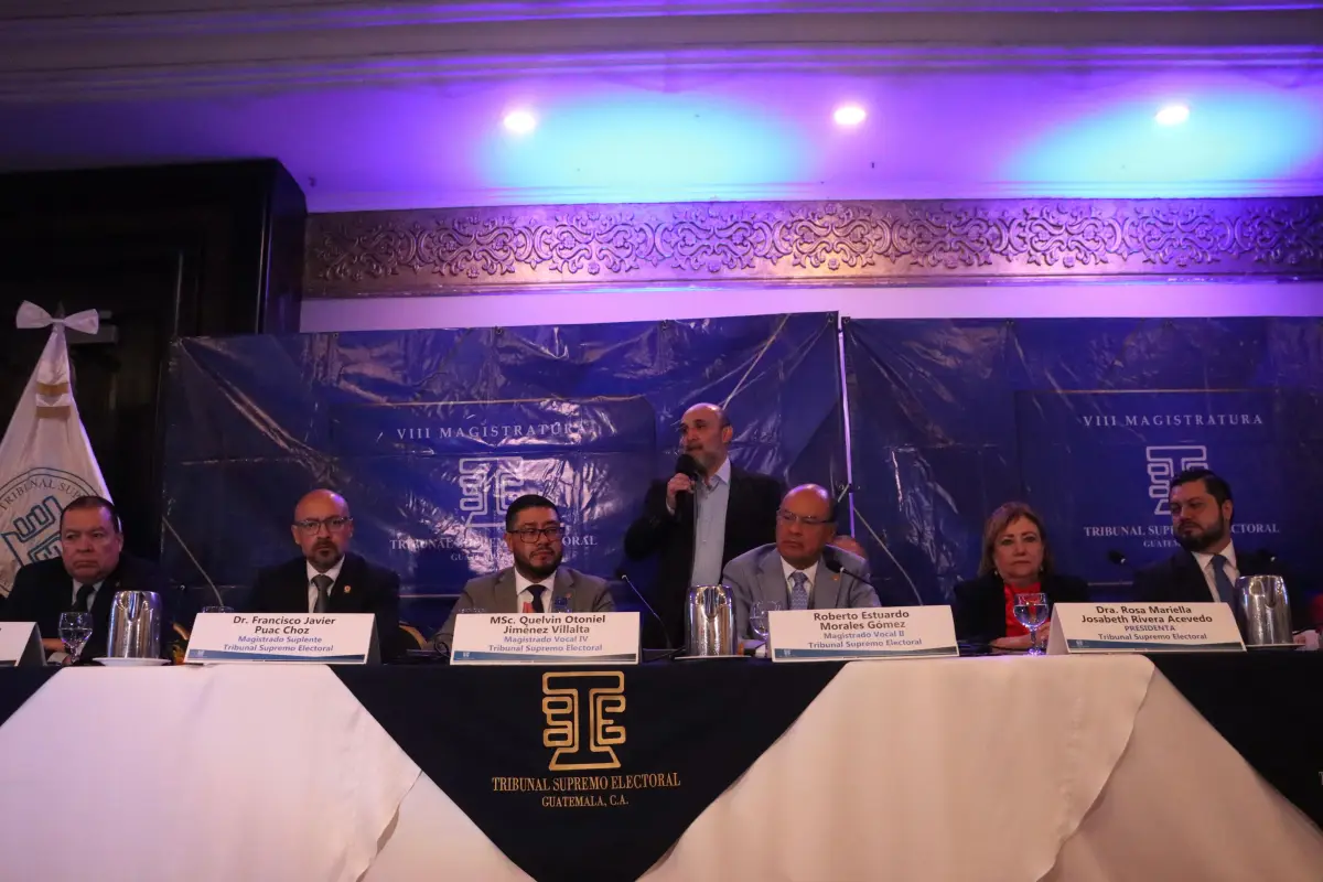 Conferencia de autoridades del TSE el lunes 28 de septiembre de 2026., Omar Solís/EU
