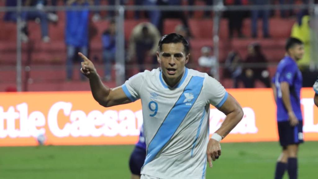 Celebración de Rubio Rubín ante El Salvador | Alex Meoño