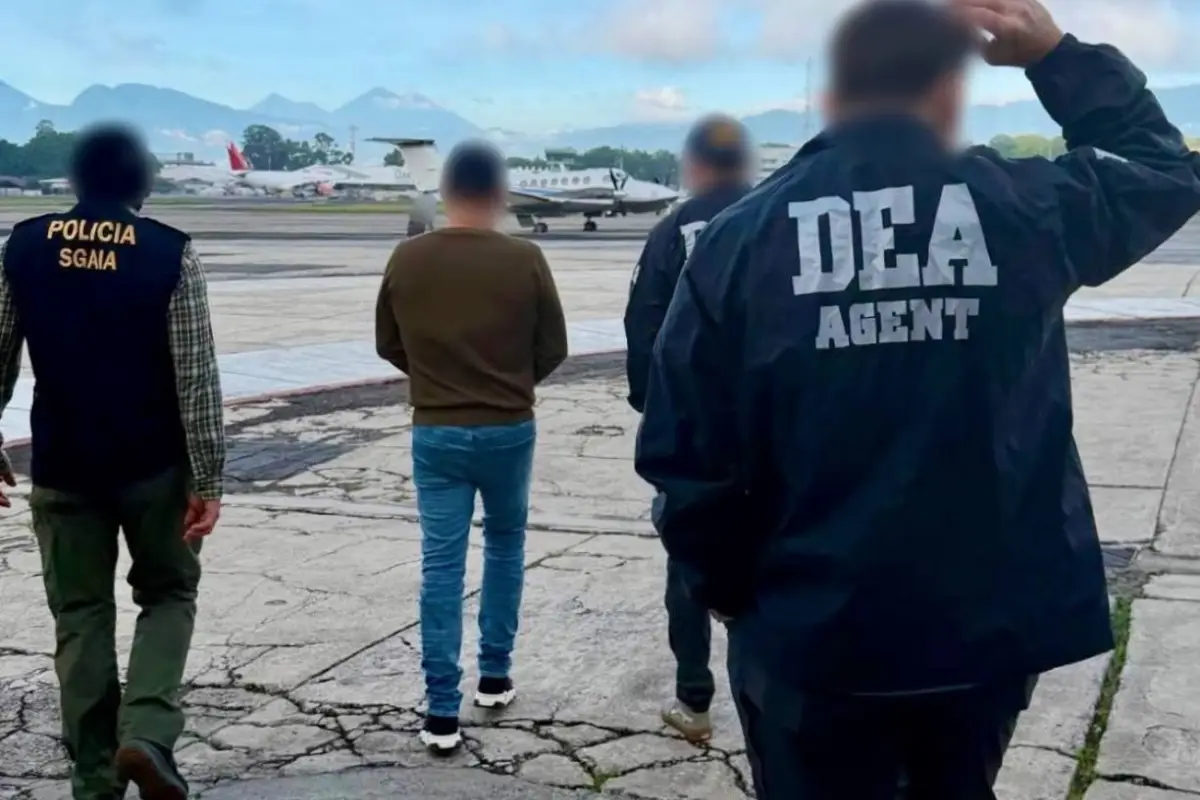 Kevin Raymundo Roque fue entregado a las autoridades de Estados Unidos. , Foto: US Embassy Guatemala.